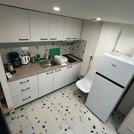 Ano Poli Young Loft *