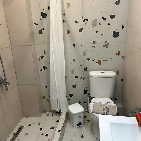Ano Poli Young Loft Selanik