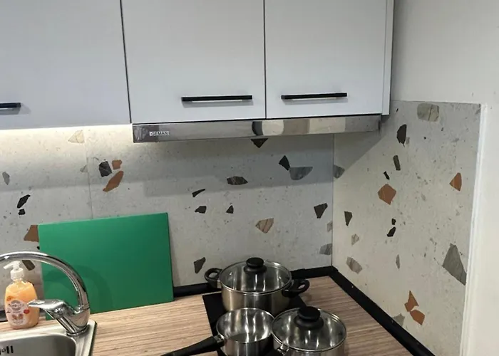 Ano Poli Young Loft דירה סלוניקי