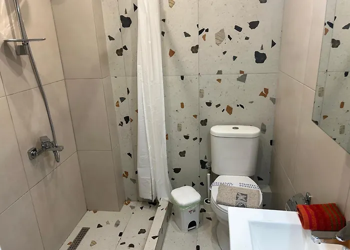 Ano Poli Young Loft Thessaloniki