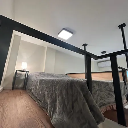 Ano Poli Young Loft *